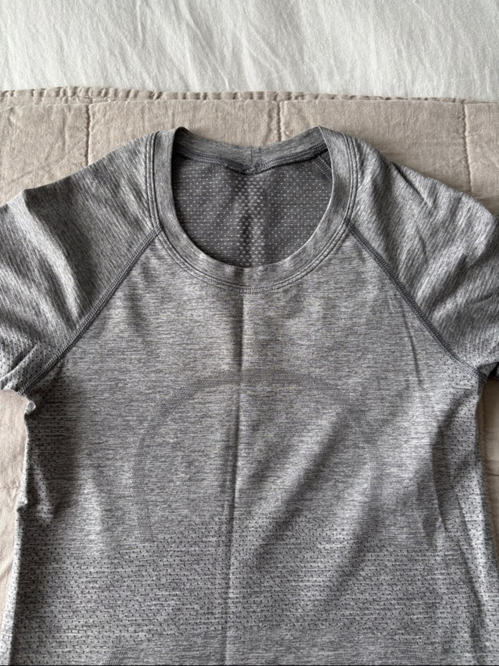 Lululemon Swiftly Tech Short-Sleeve Shirt 2.0 - Race/Waist Length - Picture 4 of 9